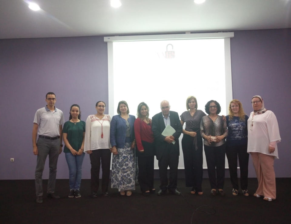 Participants reunis autour des ressources scientifiques
